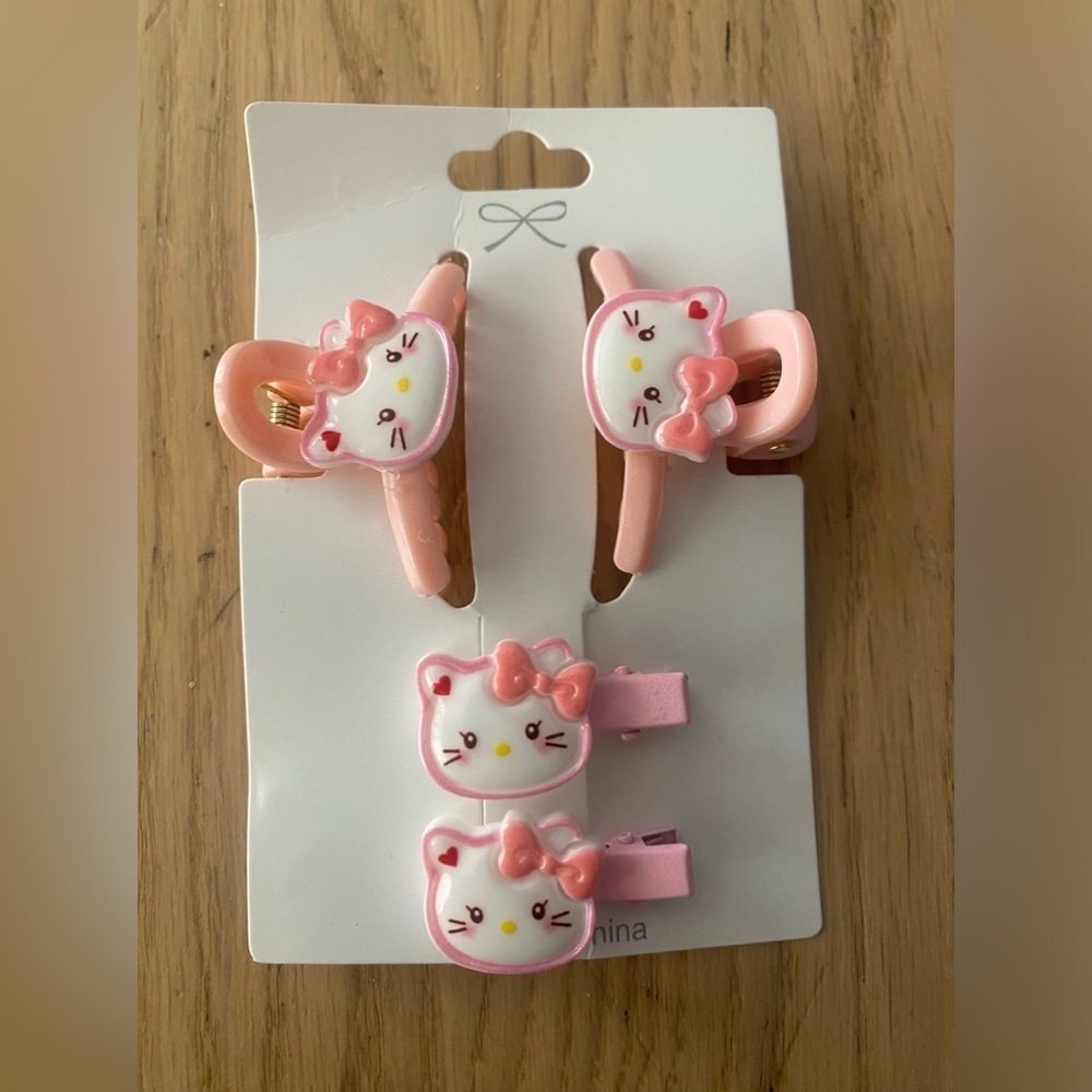 🆕 Pink Hello Kitty Hair Side Clips +Small Hair Claws 🆕